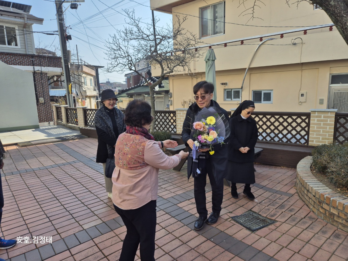 KakaoTalk_20250117_175811779_03.jpg